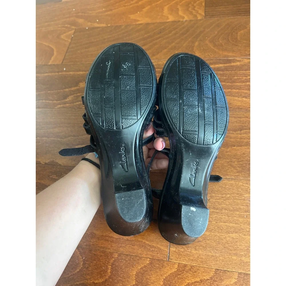Clarks Women Black Patent Strappy Wedge Sandals Buckle Ankle Strap Size 9.5 M